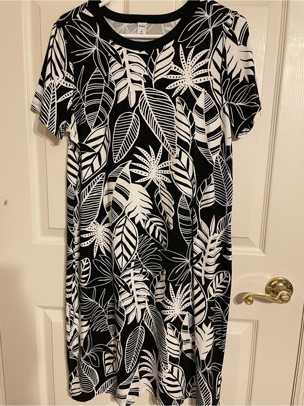 Crewneck Tee Dress, Size Large, New with tag